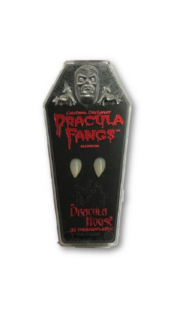 Medium Dracula Fangs