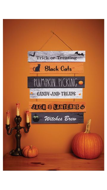 22.5" Halloween Greeting Signs
