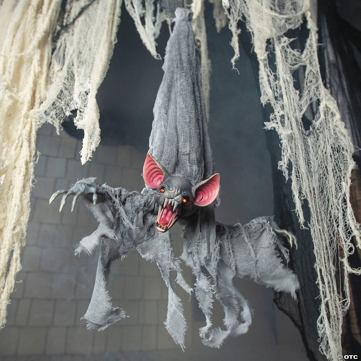 Animated Hanging Upside Down Bat